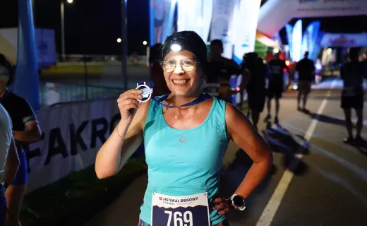 Pobiegli na Milę! Bieg dostarczył zawodnikom sporo wrażeń [WIDEO] - 49